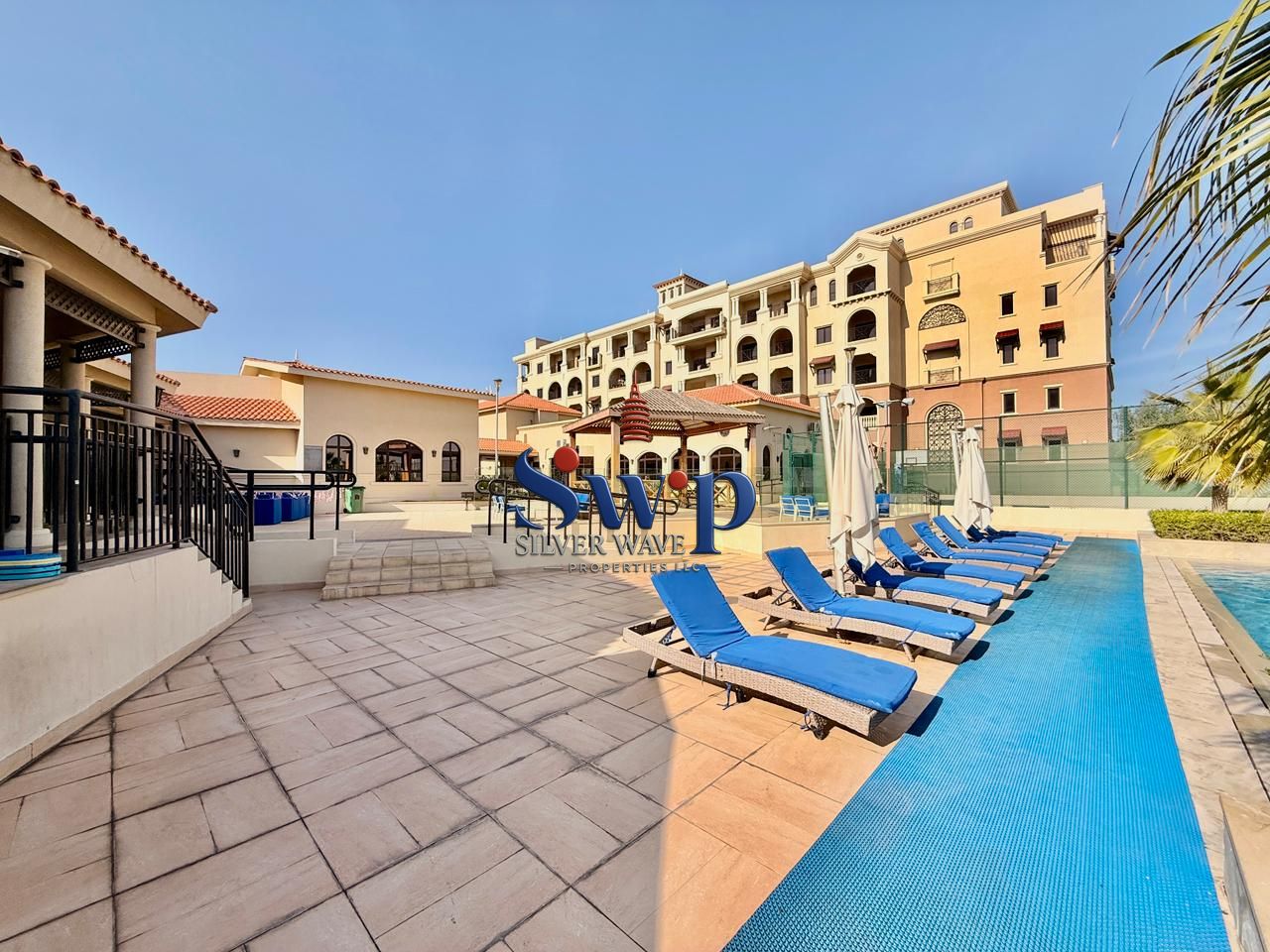 Prime Location 1BR | Balcony | Sea View