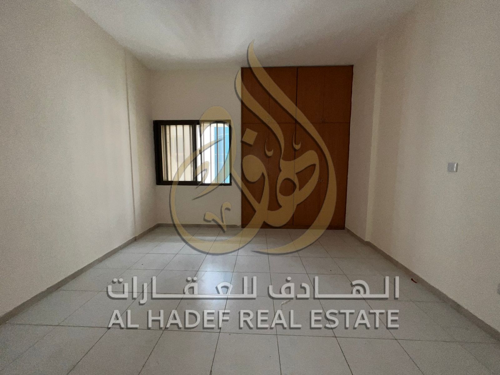 Luxury 3-bedroom apartment + living room + 3 bathrooms with a full sea view, 4 or 6 payment plans available, air conditioning included, one month free
