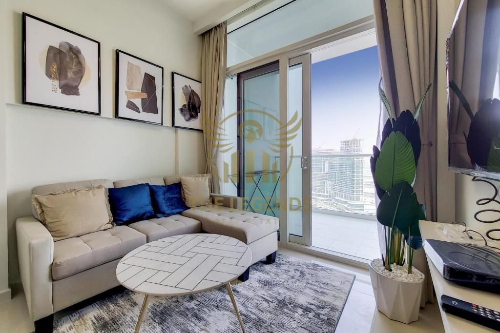 STUNNING APARTMENT | FURNISHED l CANAL VIEW