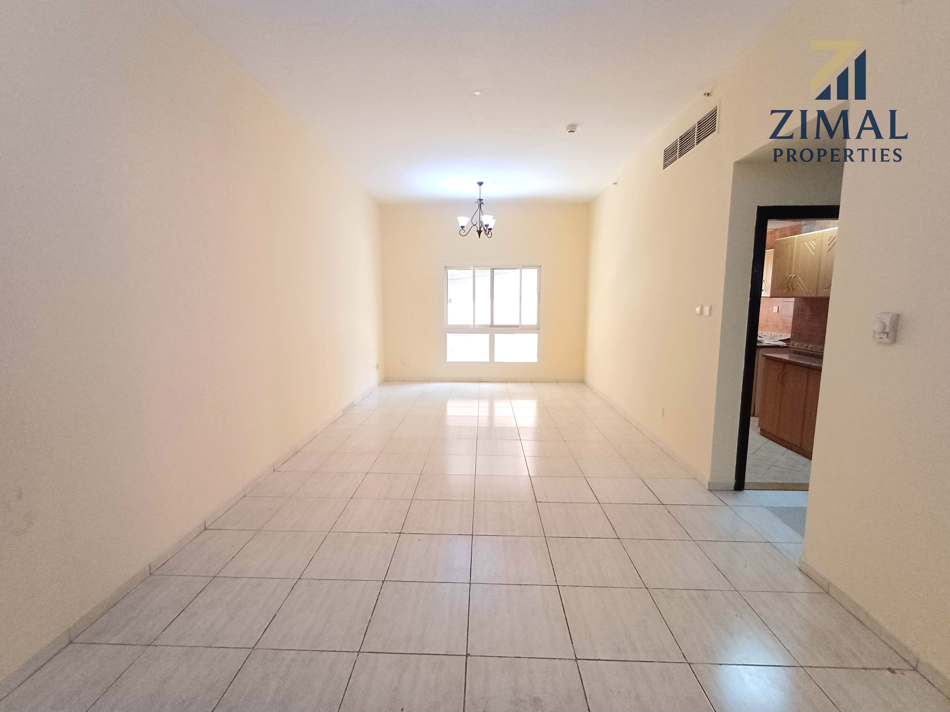 Huge 2BHK | Main Road | Balcony | Nahda 2 | Large Layout