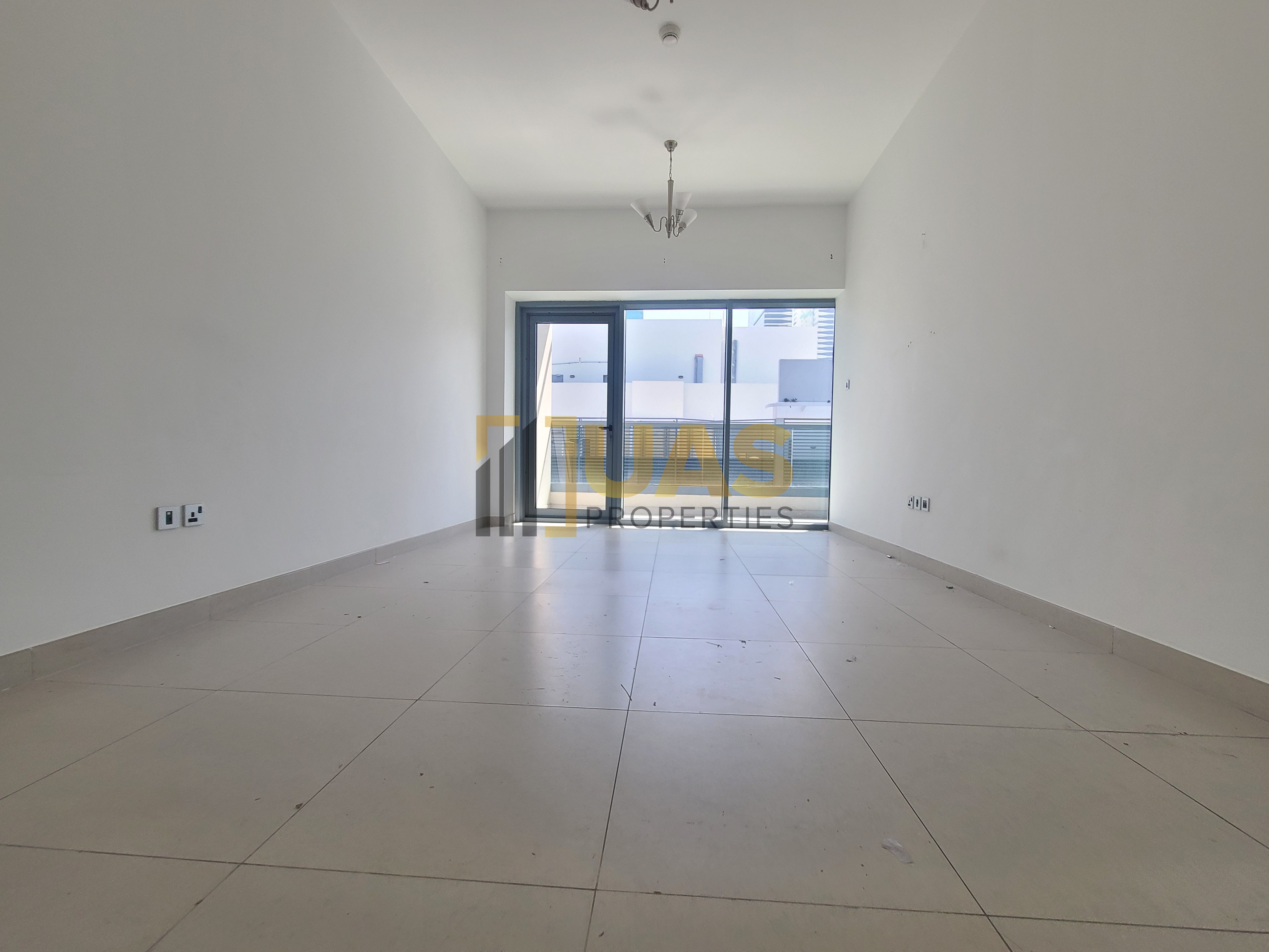 1bhk Apartment | Closed Kitchen | 5minutes By Walk Metro