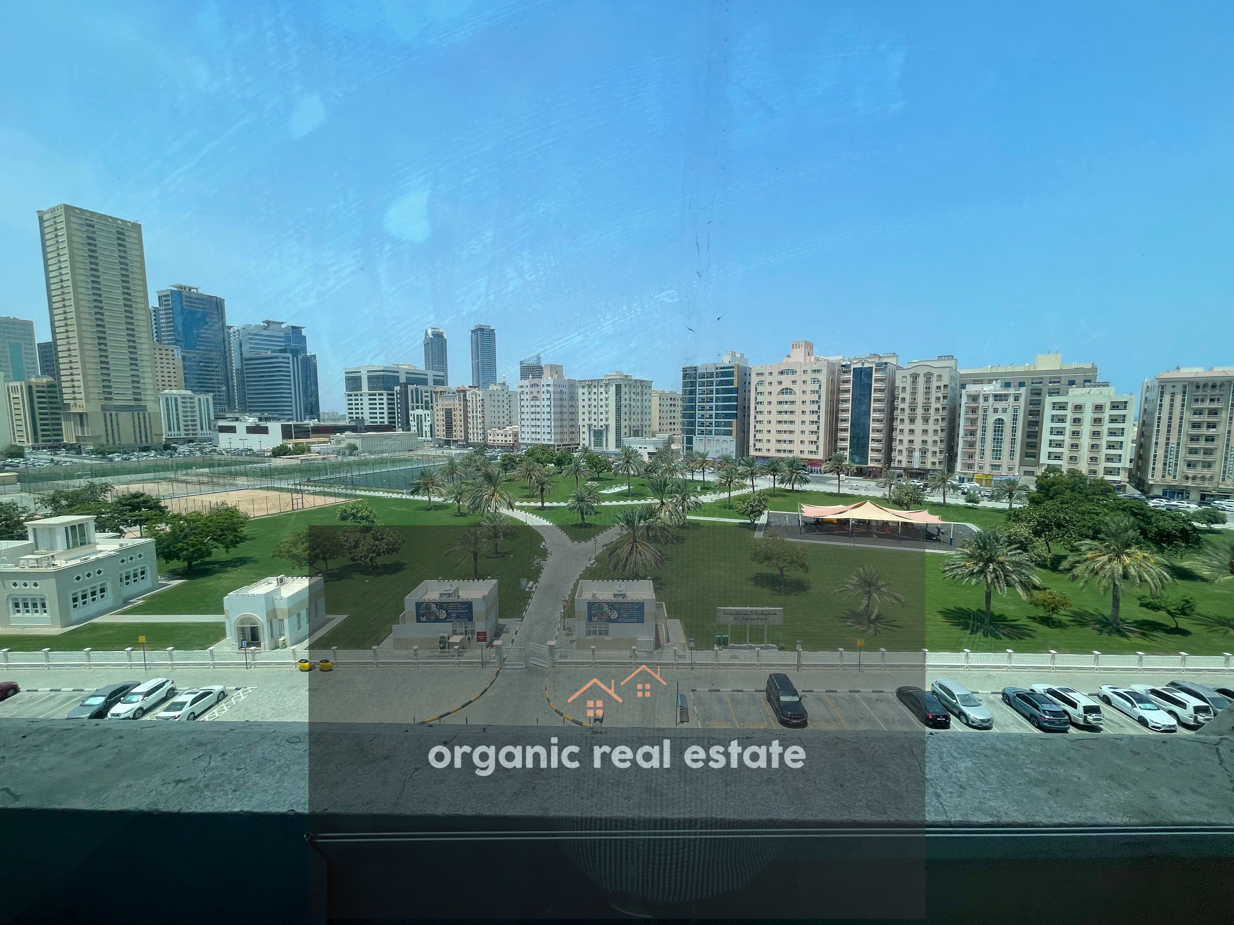 No deposit 3bedroom one month free with balcony