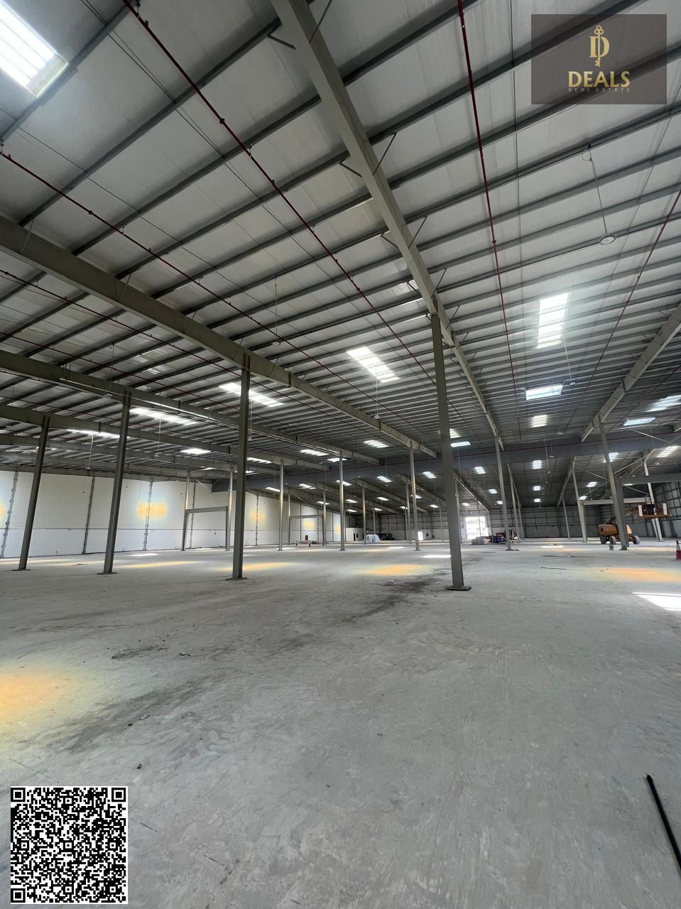 Mega Brand-New Warehouse for Lease in Umm Al Quwain – 95,207.58 Sqft | 35.26 kW Power | Industrial Scale Facility
