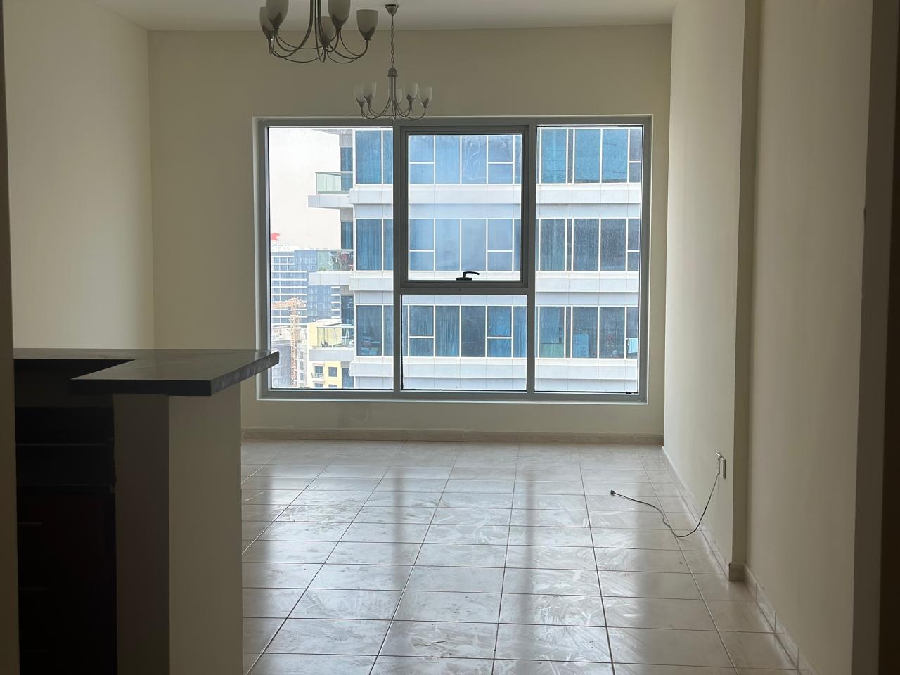 Stunning and Spacious 2 Bed for Rent in 218