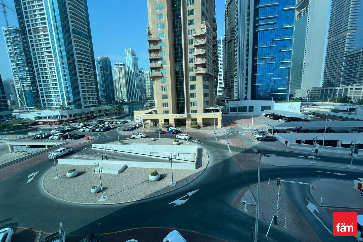 Large Office | Open space | DMCC