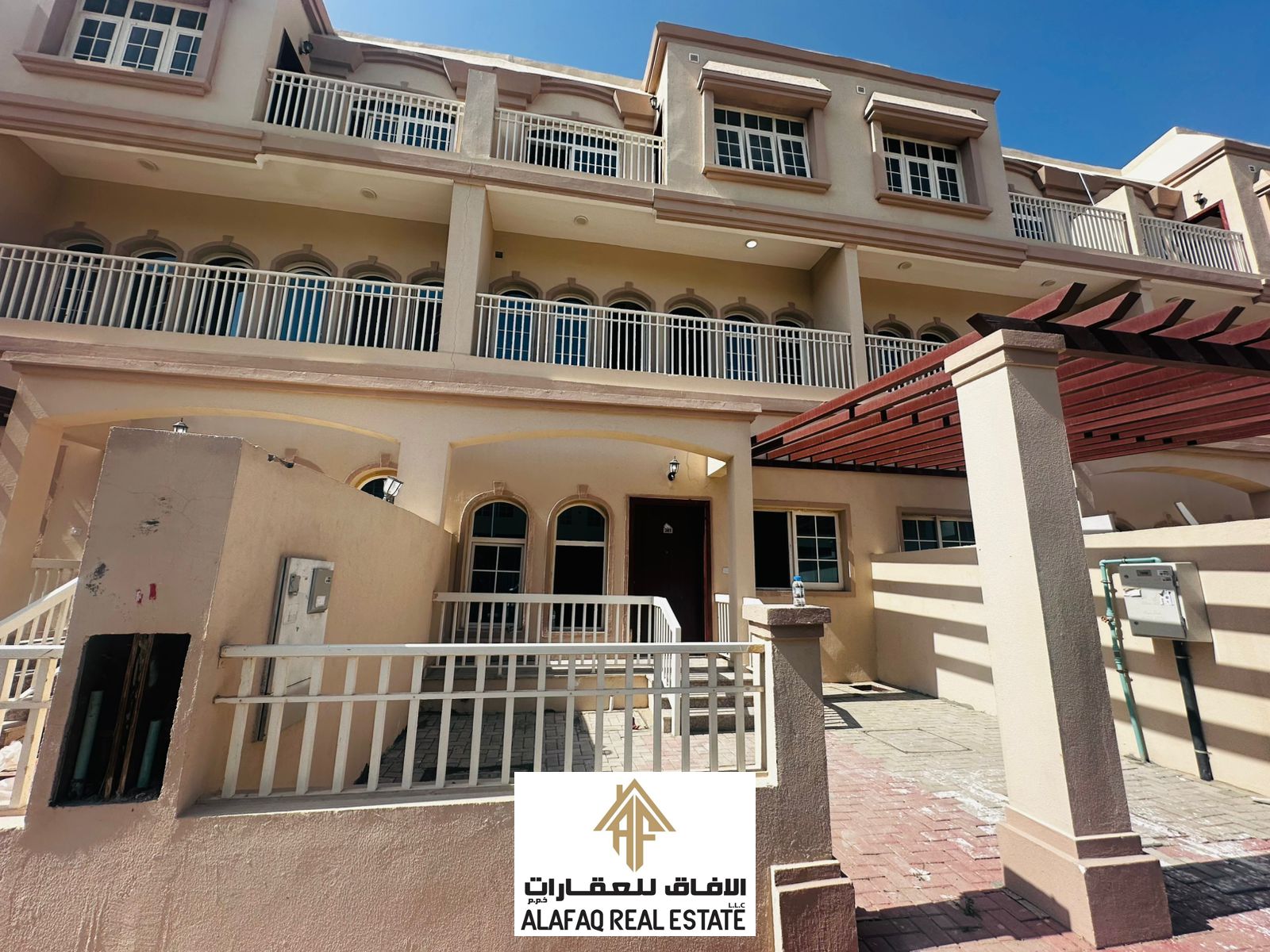 Ready Uptown Townhouse 4BR | 2128 Sqft | Easy Installments | No Service Fees | Prime Location | Last Unit Available