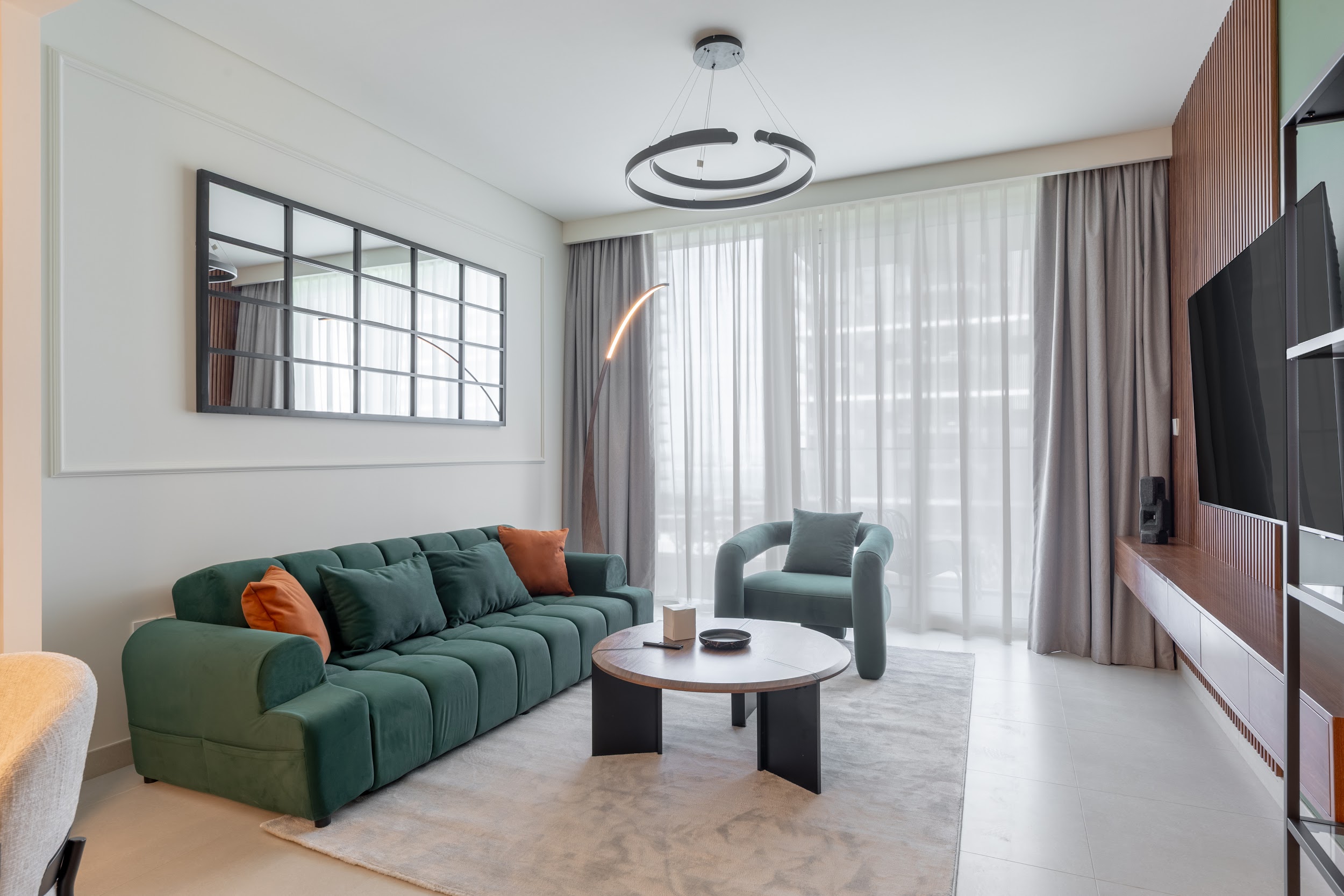 Stylish 1BR in Beach Mansion, Emaar Beachfront