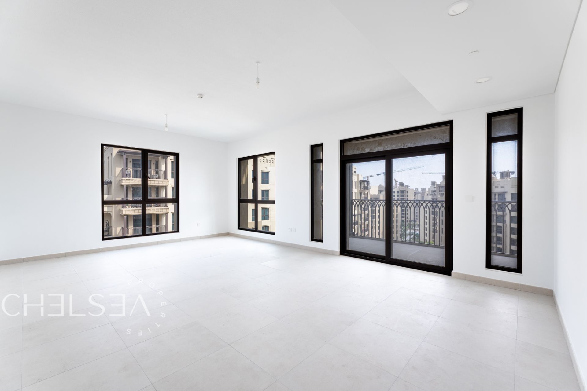 POOL VIEW | HIGH FLOOR+MAIDS | MULTIPLE OPTIONS