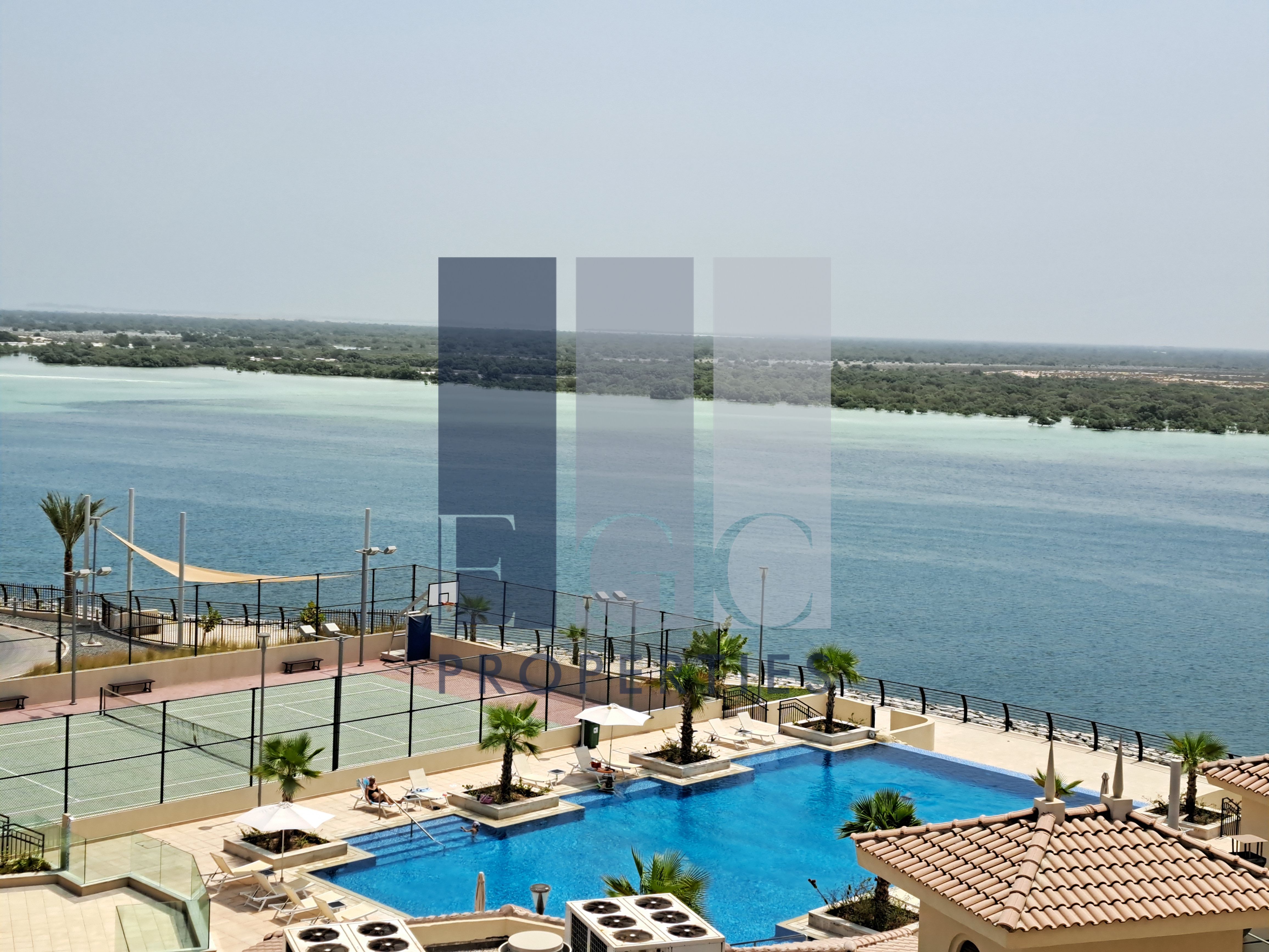Stunning 3BD | Available All Amenities | Sea View