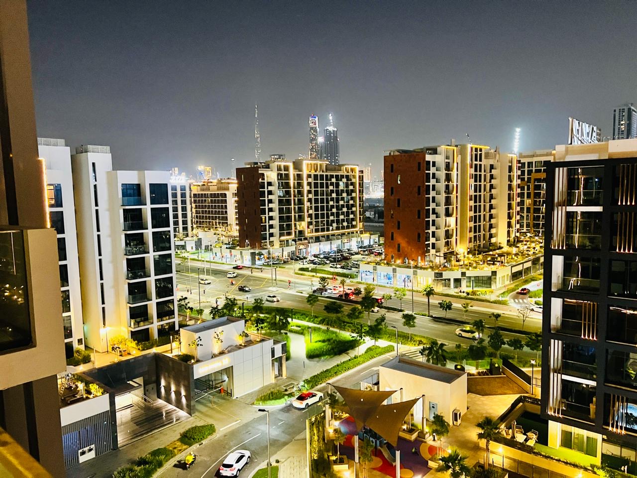 Luxury Fully Furnished 1 BHK | Chiller Free | 2 Washrooms | All Amenties Are Available
