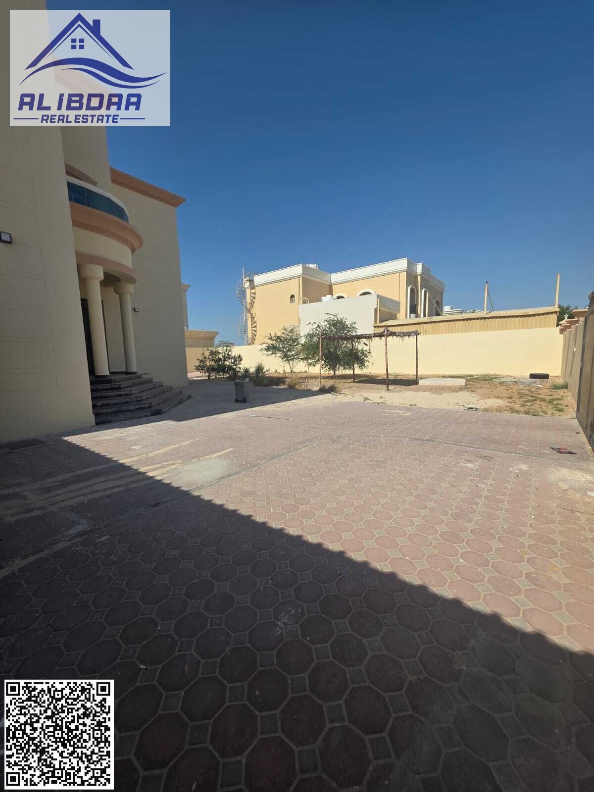 Villa for rent in Ajman, Al Hamidiya area. Large areas.