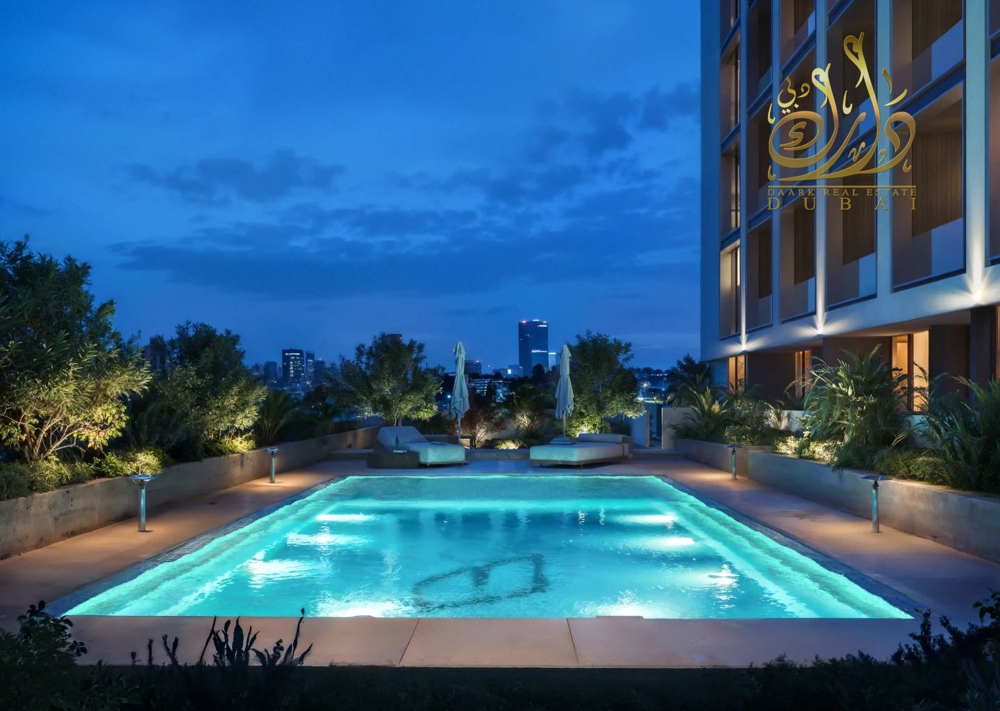 Scenic Lagoon Views & High Connectivity