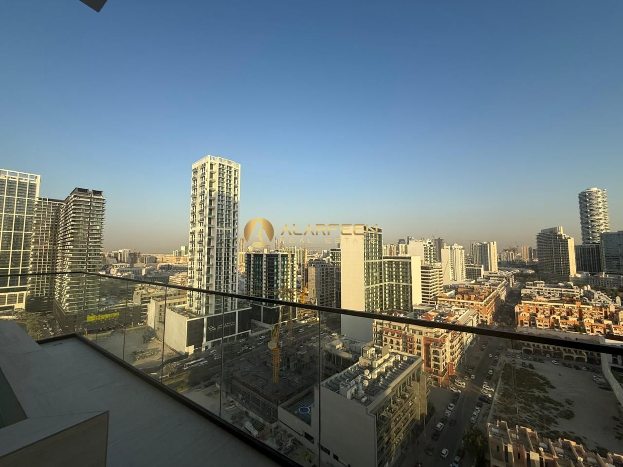 Breath taking View I Higher Floor I Grab now