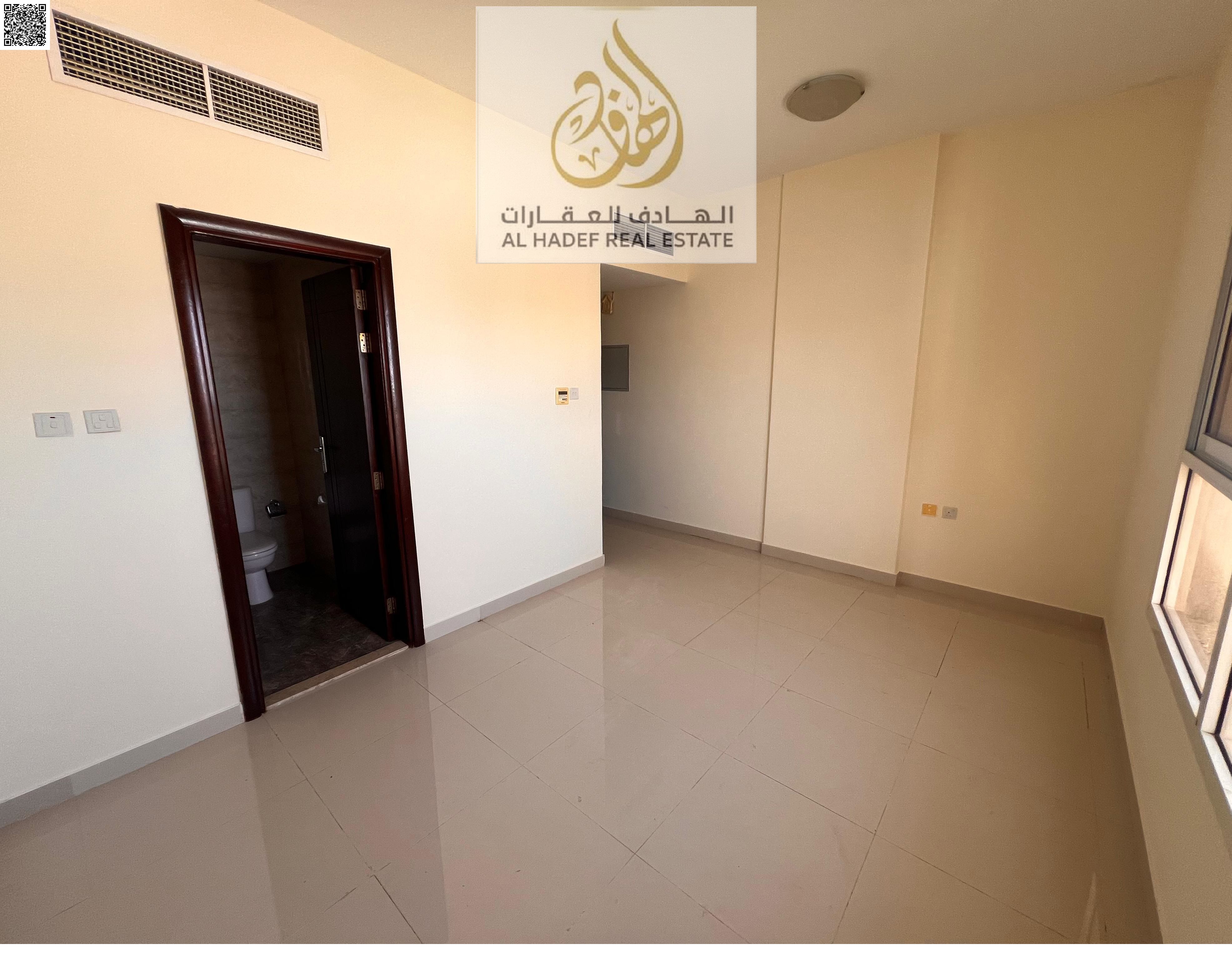 A great opportunity to live in a strategic location in Al Nuaimiya 3, directly opposite Sharjah and very close to the exit of Sheikh Mohammed Bin