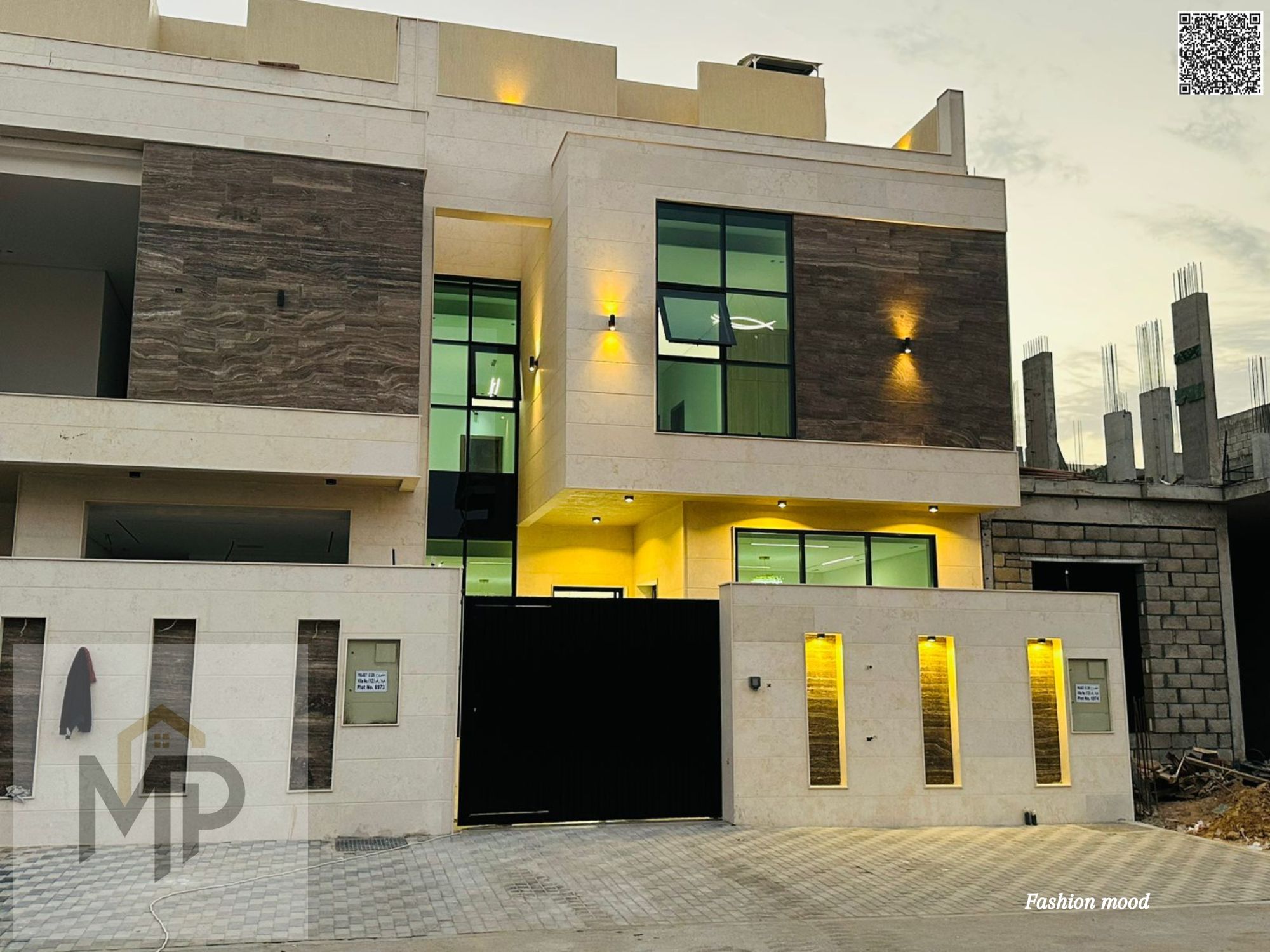 Townhouse for sale at ajman| al helio2 area| 5 master rooms,majlis,hall, maid room, roof| freehold | 0 registration fees.