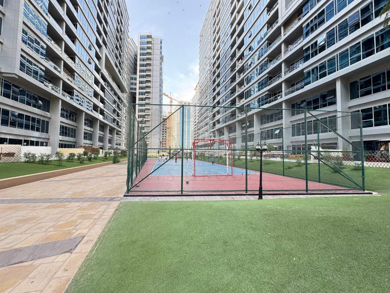 Spacious Apartment | Skycourts Towers