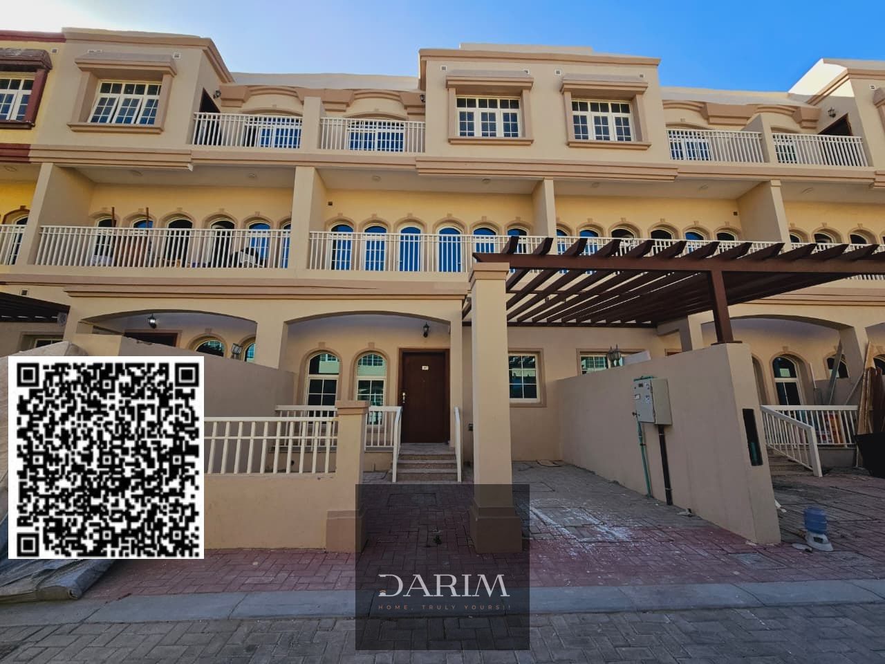 TOWNHOUSE 4BHK AVAILABLE ON PAYMENT PLAN