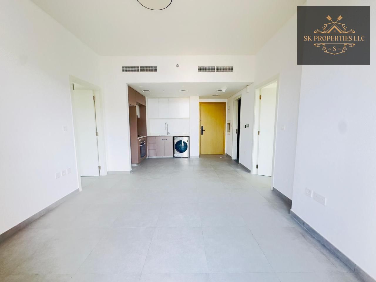 Ready to Move | Prime Location | Spacious Apartment