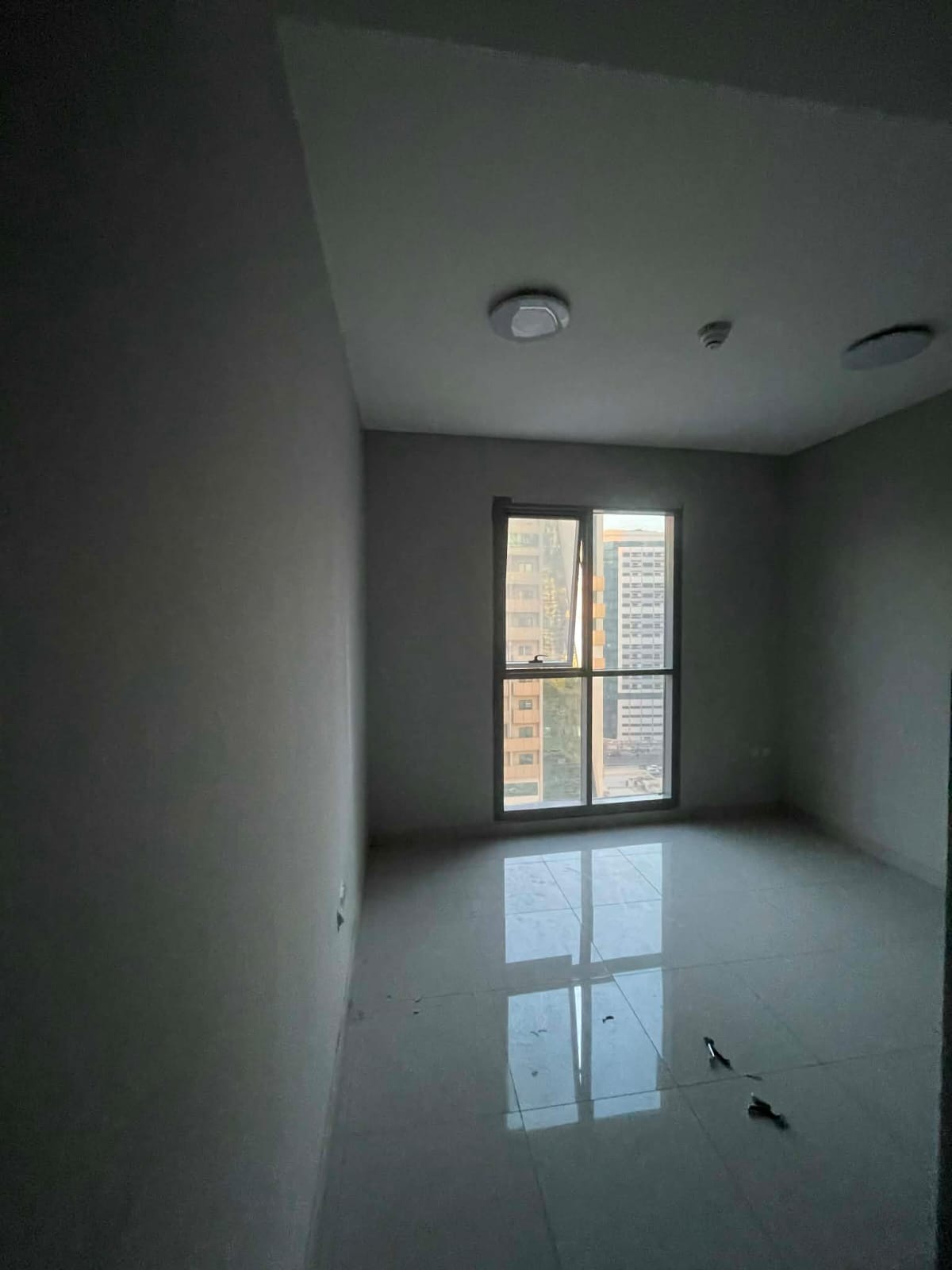 For Rent in Al Khan – Sharjah Prime location near Al Buhaira Corniche – Quiet and family-friendly area Family Residence Only