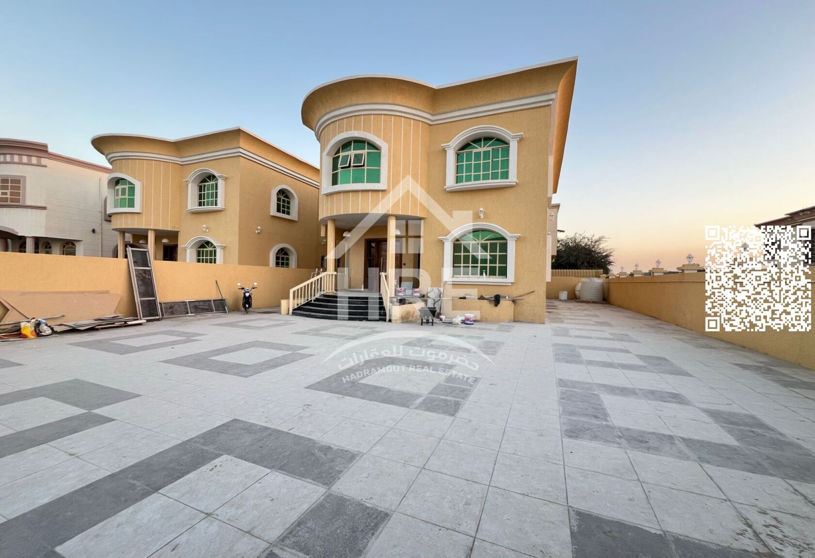 A spacious corner villa gives you the freedom of life