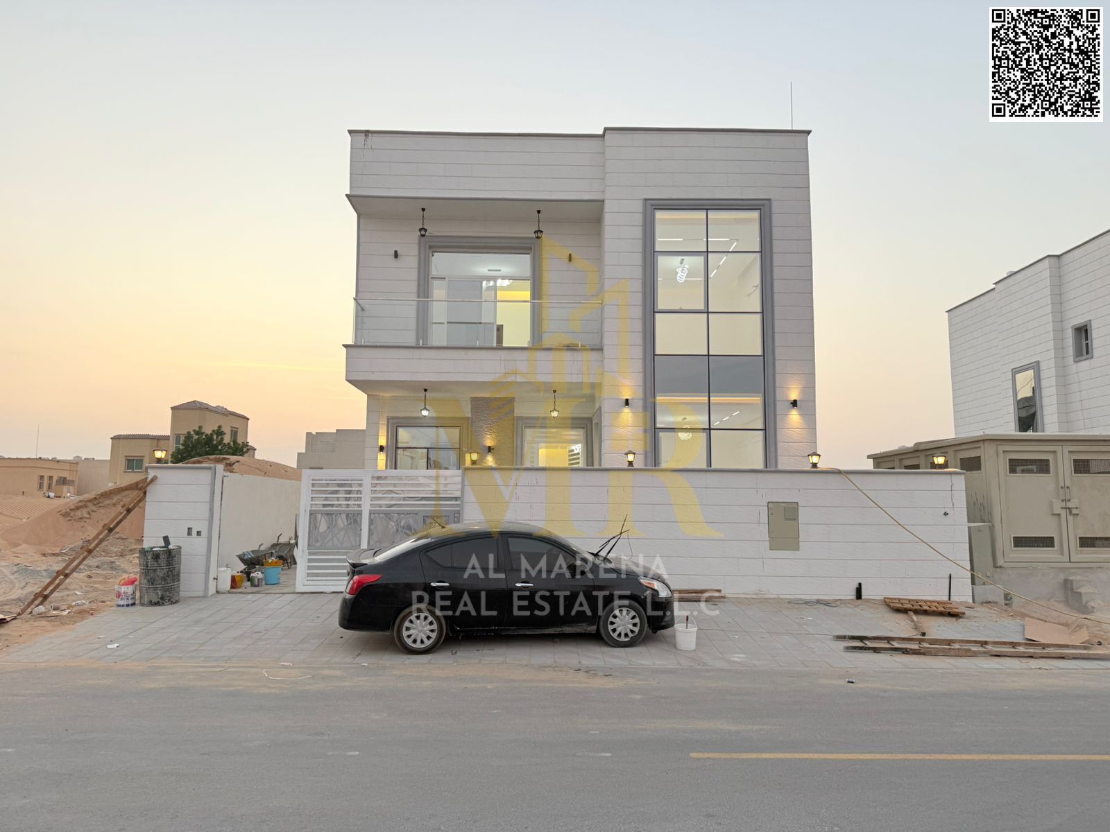 Luxury villa for sale in Al Zahia – 5 master bedrooms | 3 stone facades | All-inclusive