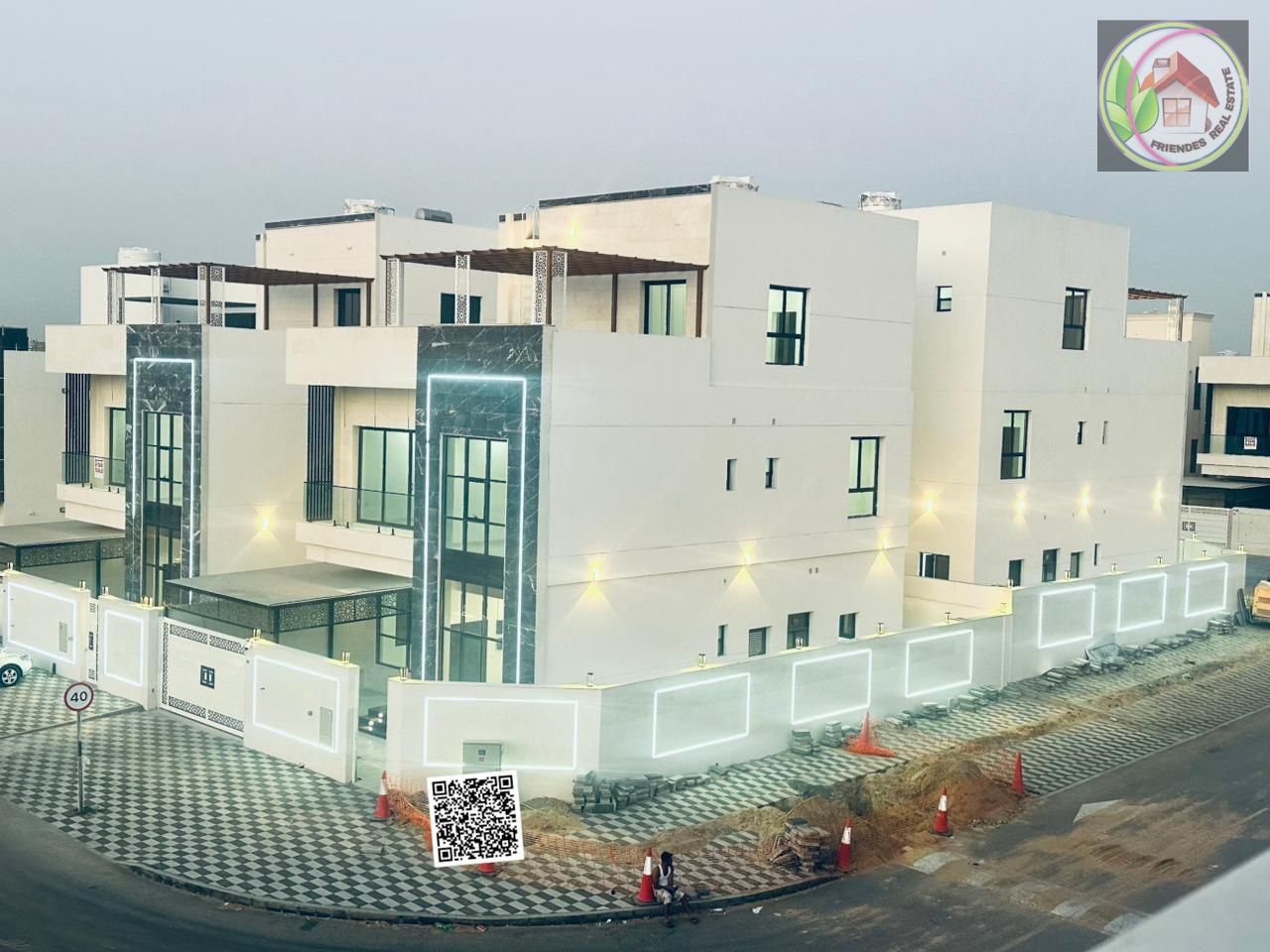 Enjoy luxury, comfort, and elegance – ground floor, first floor, and rooftop – registration and ownership fees included – electricity, water, and air conditioning included – brand new, ready for immediate occupancy