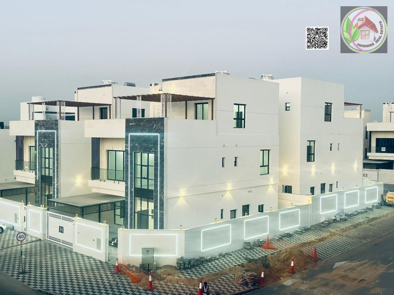 Enjoy luxury and comfort - Ground floor, first floor, and roof - Registration and ownership fees included - Electricity, water, and air conditioning included - Brand new, ready to move in immediately