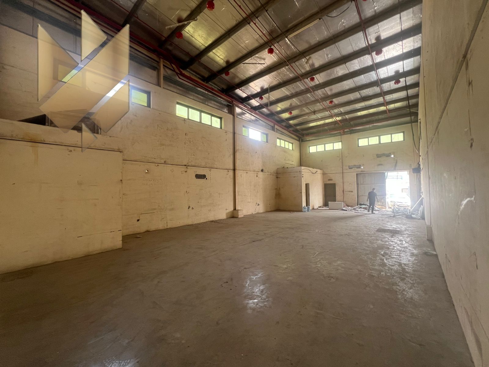 Prime Warehouse for Rent in Strategic Location – Industrial Area 10