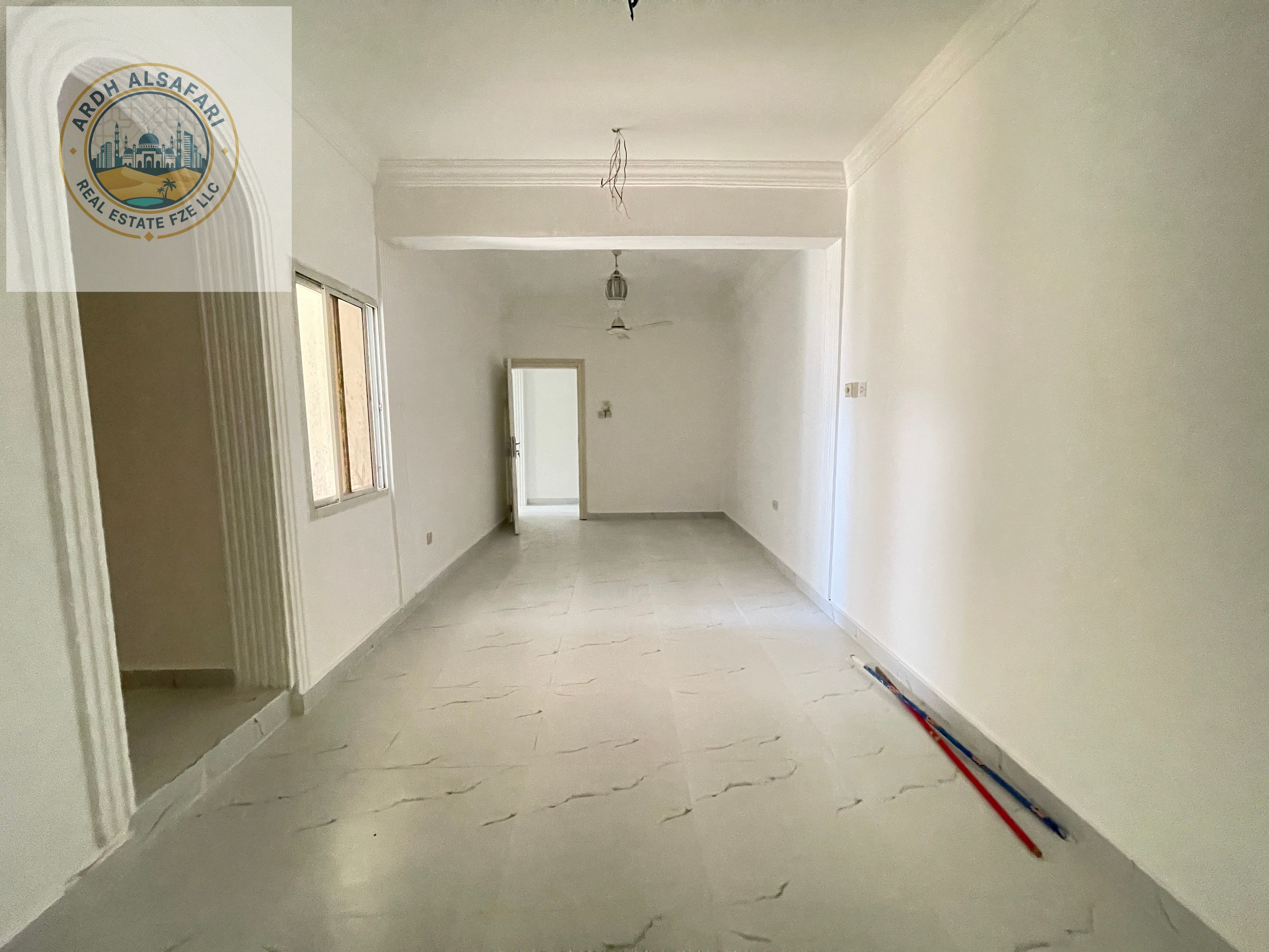 Luxurious 4BHK Villa with Spacious Hall & Maid Room