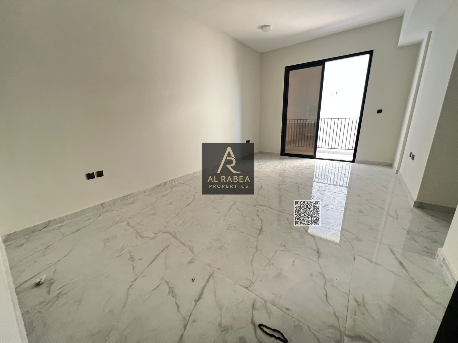Prime location - First occupant - Open view - Excellent location