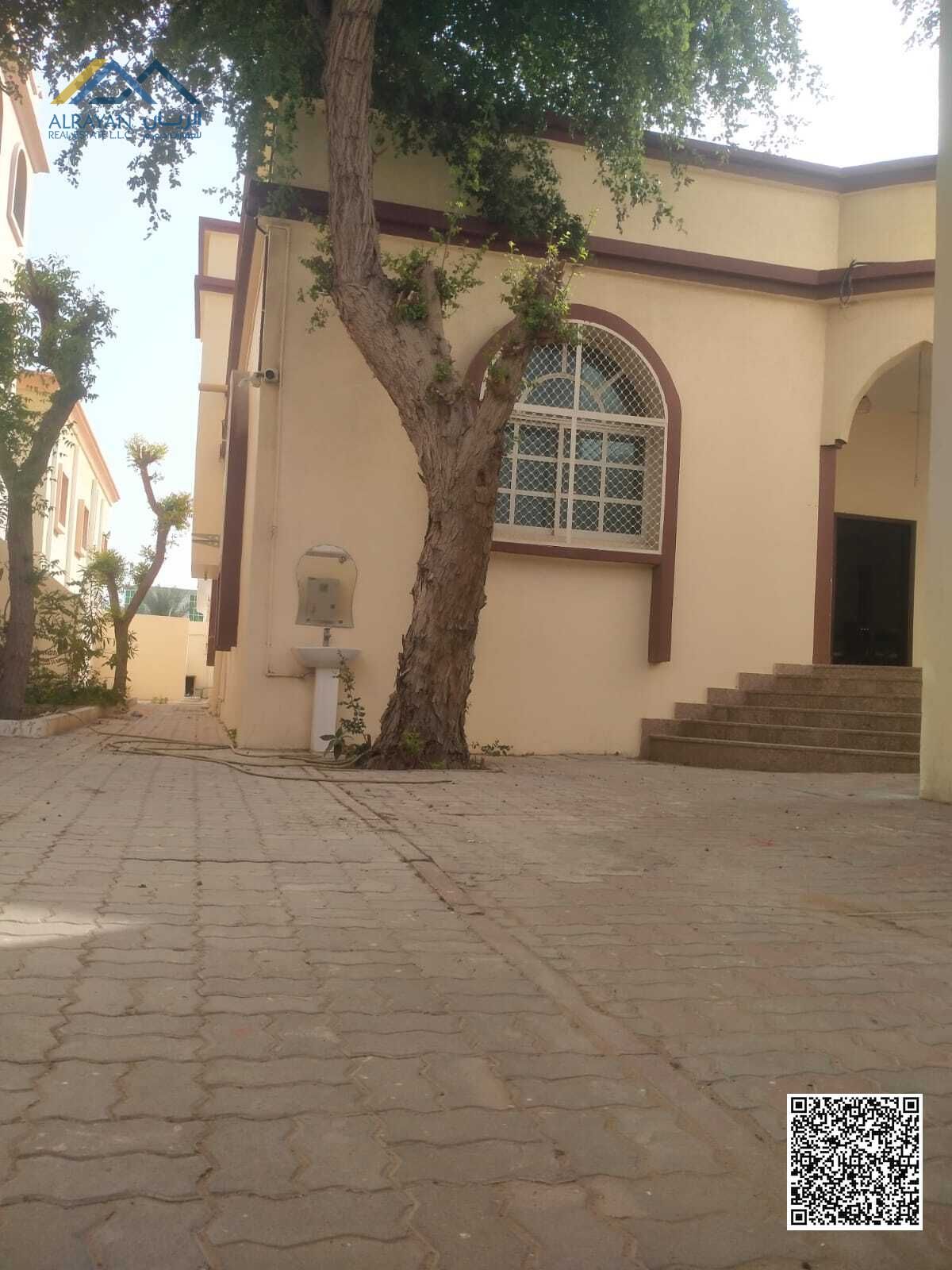 A unique residential opportunity for rent in Al Rawda 2 area A luxurious residential/commercial villa for rent – 1 floor in the heart of Ajman –
