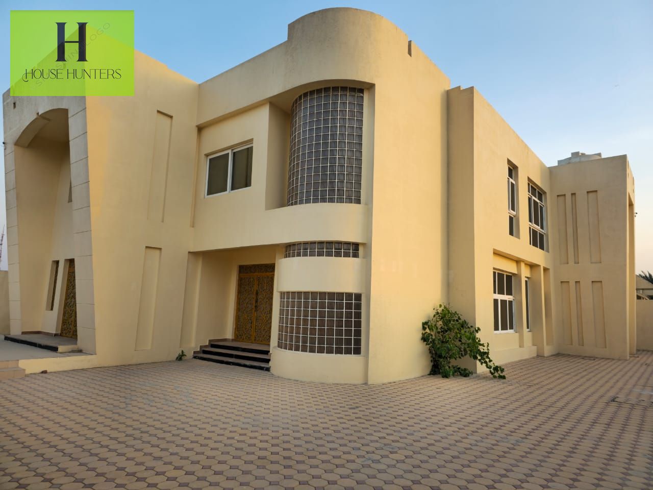 5BR Villa All Masteroom Ramla Sharjah