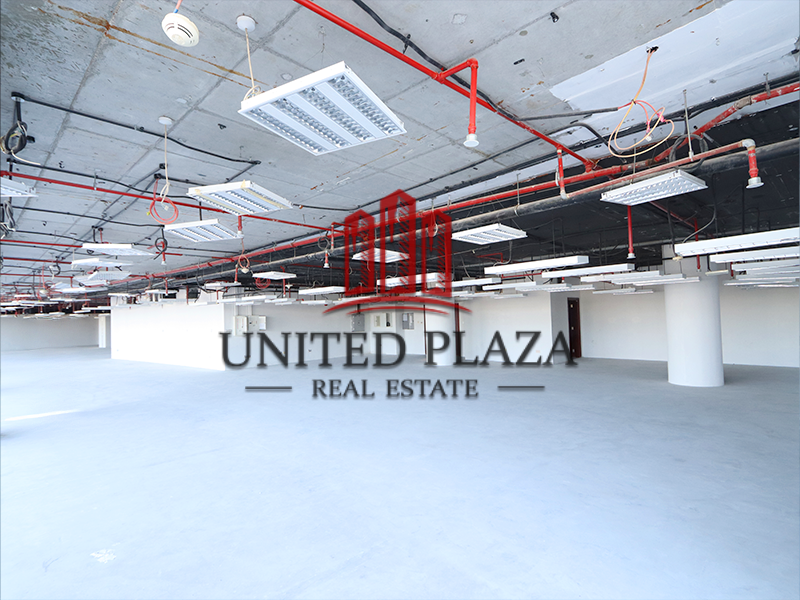 EXPANSIVE OFFICE | BRIGHT SPACE | GREAT LOCATION