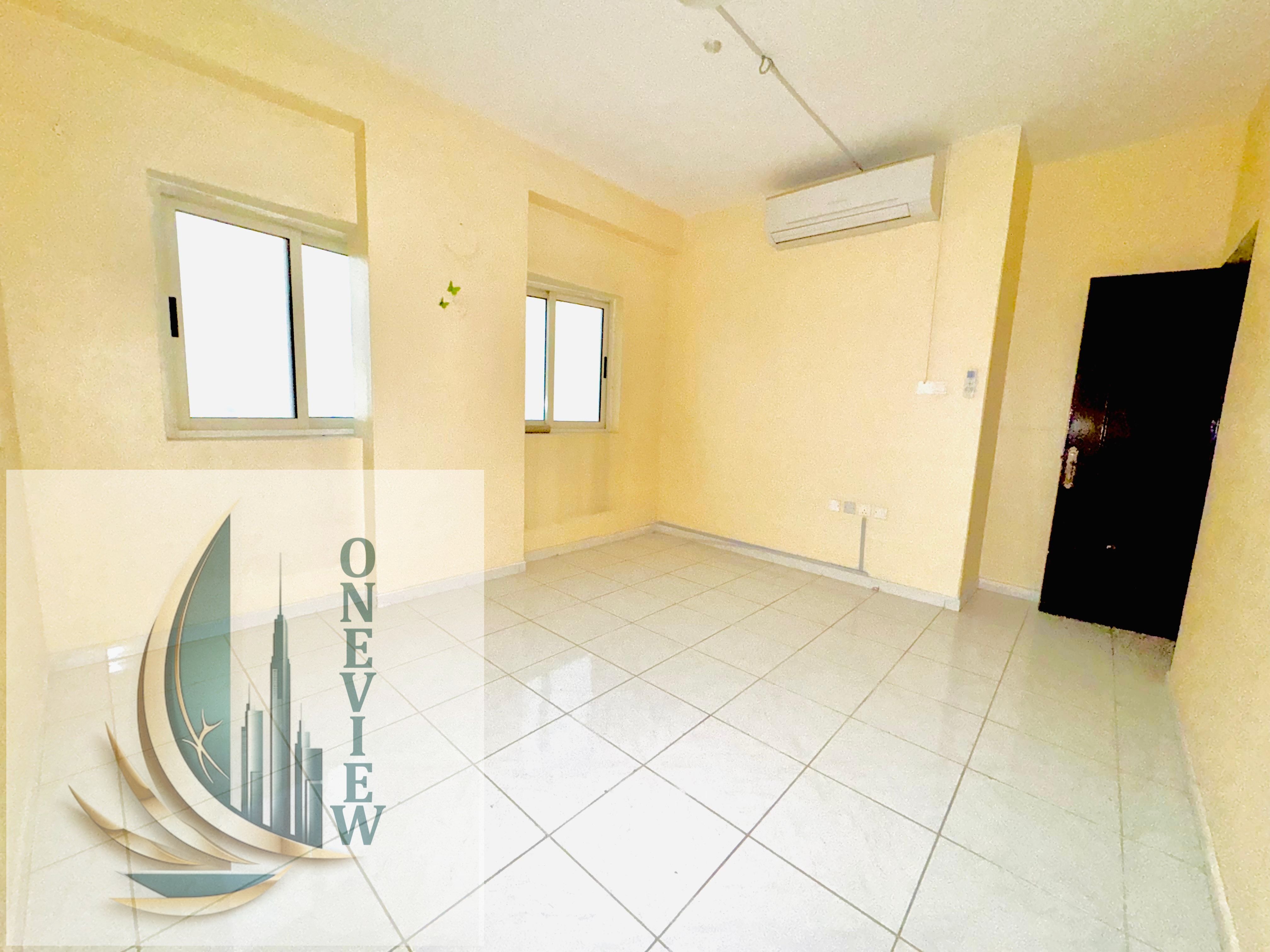 LAWISH OFFER//LAST UNIT//VERY SPAISIUS 2BHK SPLIT AC INSTALLATION ONLY 38,000 ABU SHAGARA CLOSE TO PARK