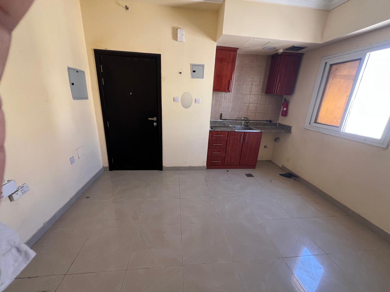 Lavish studio good building near Al Medina rent in just 20k