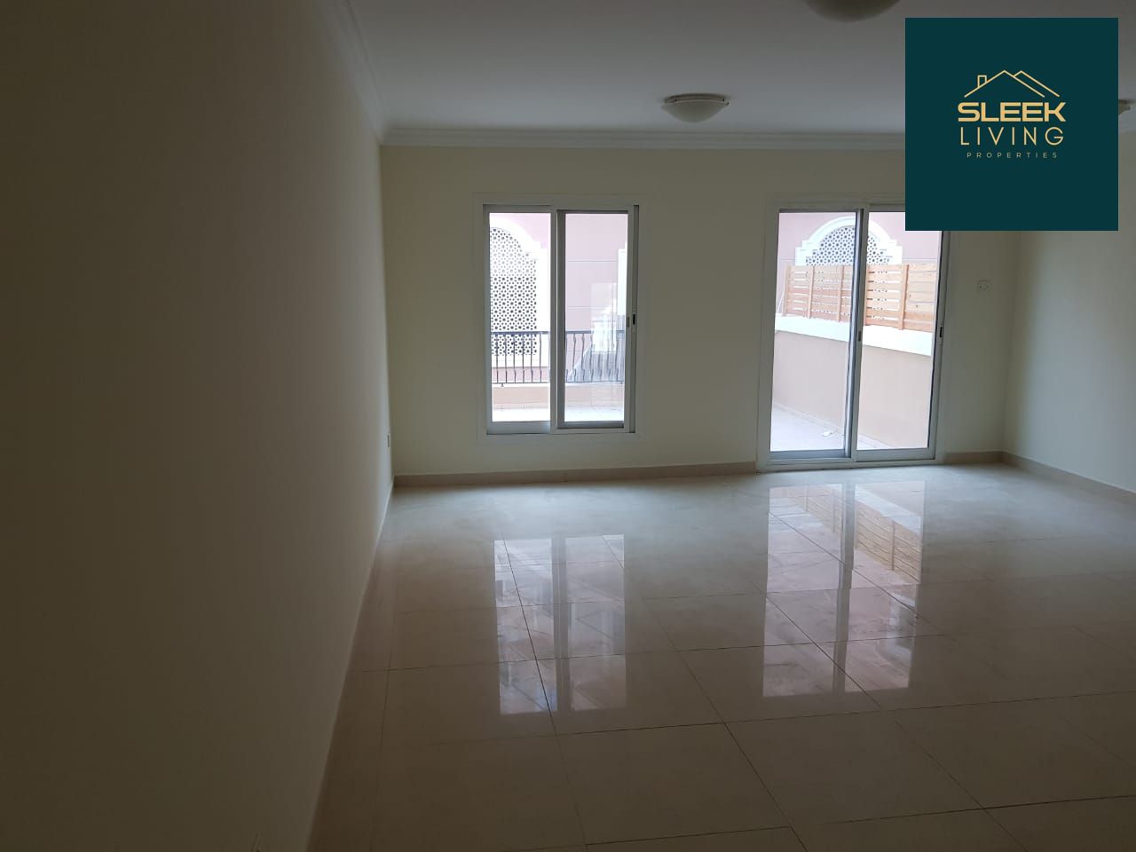 Unfurnished | Vacant | 3 bedrooms + maid