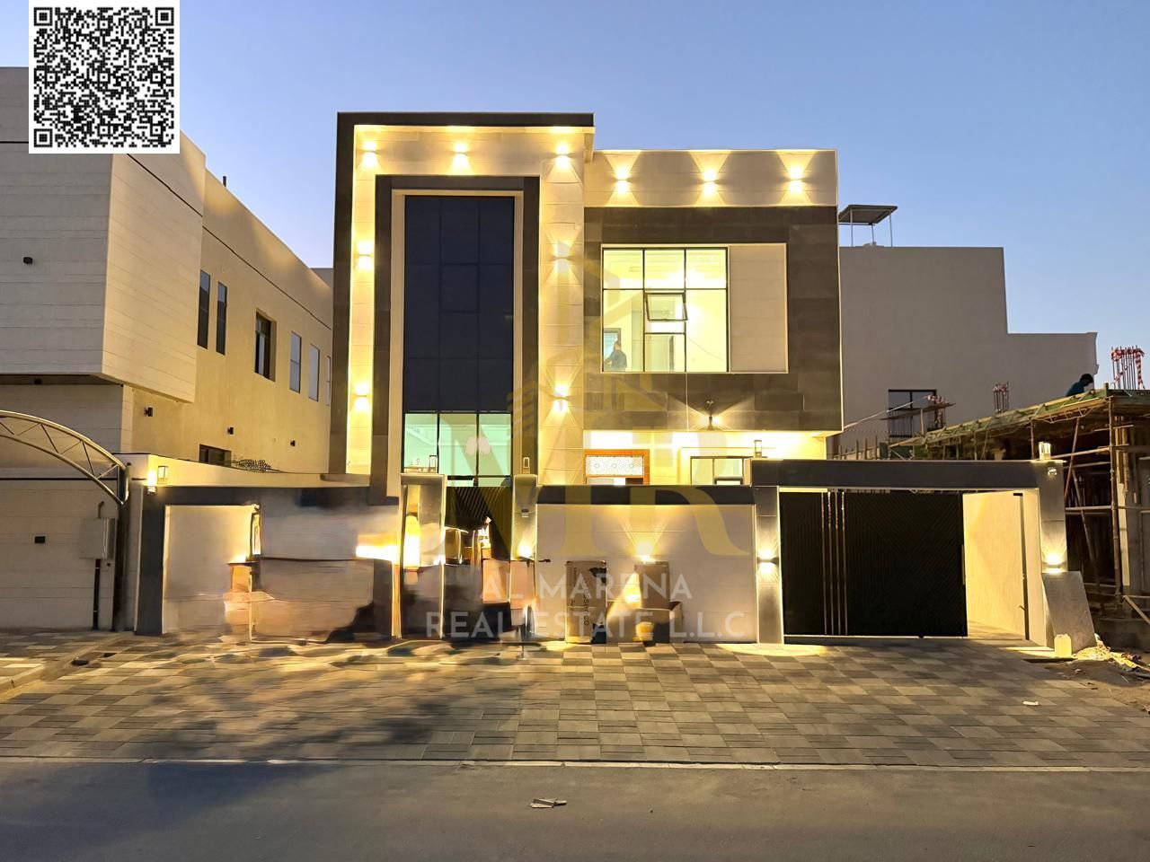 Luxury modern villa for sale, central air conditioning, high-end finishes, freehold ownership for all nationalities - spacious outdoor area for privac