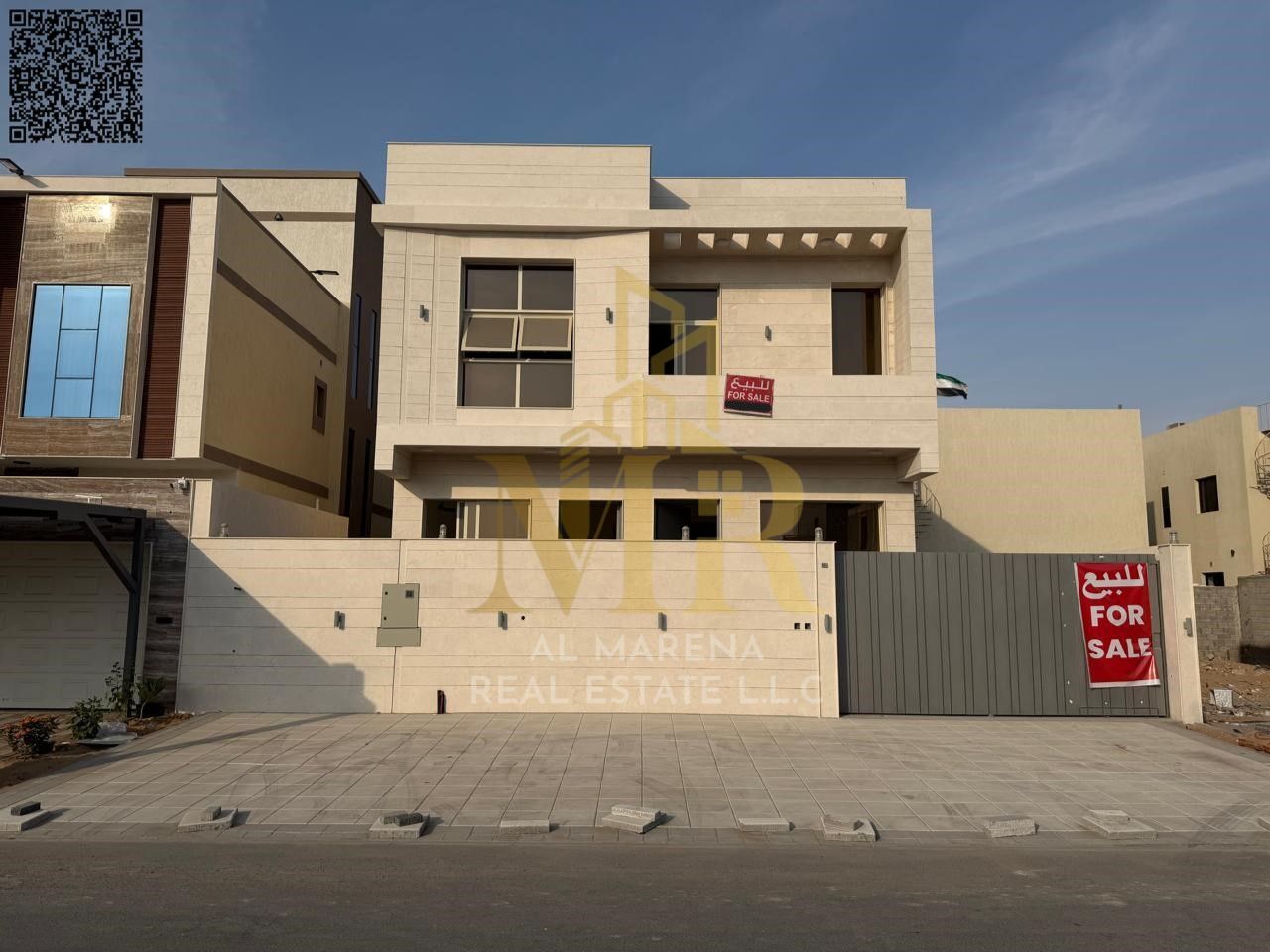 A villa with a price including registration and ownership fees on the main street, ready to move in, in the most prestigious areas of Ajman. Freehold