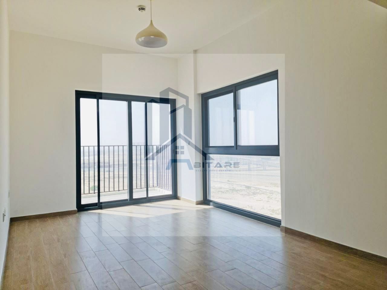 Upgraded 3BR | Higher Floor | Park View | Near Metro