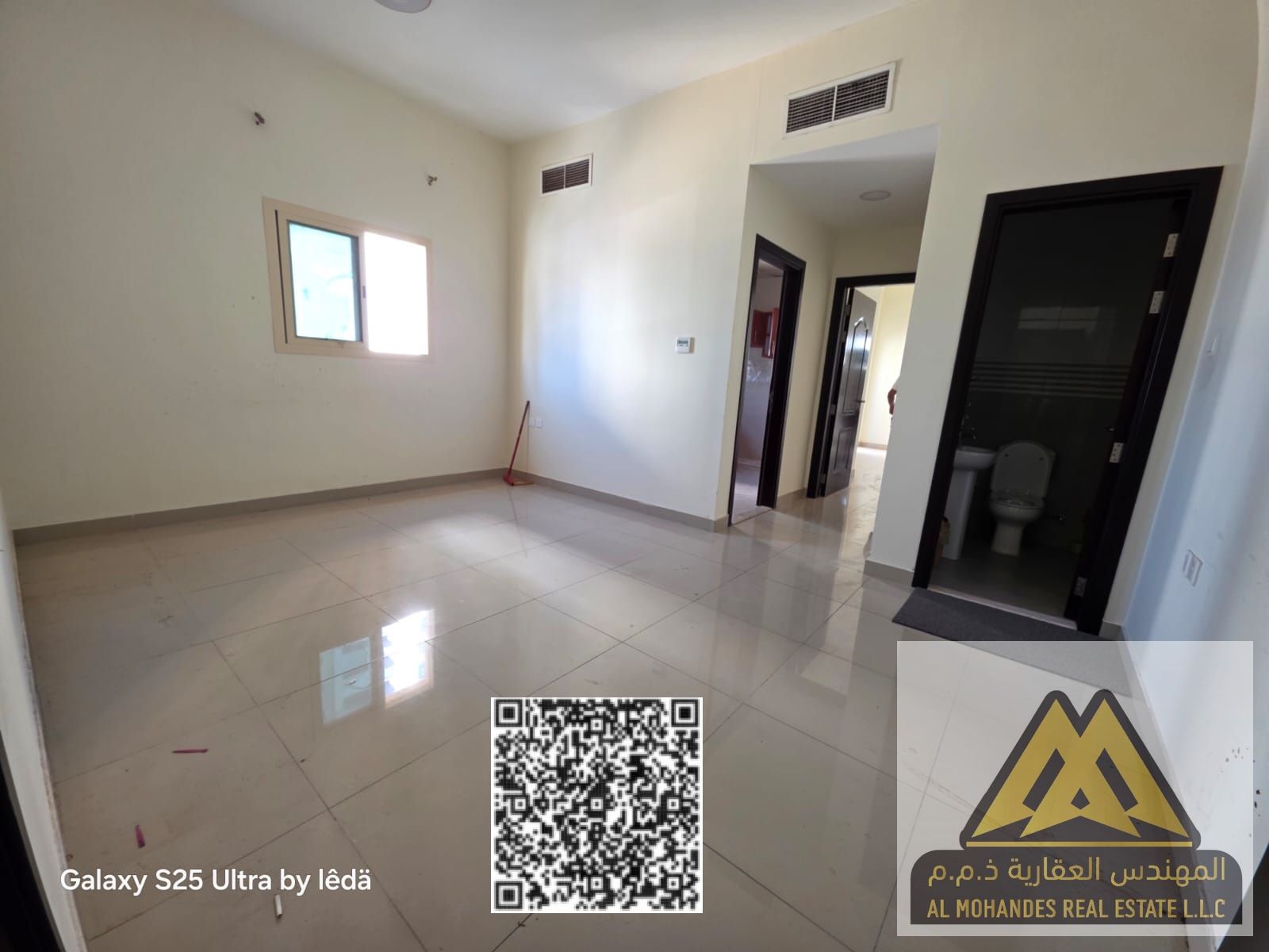Apartment for annual rent in Al Rumaila, Ajman – Second row from the Corniche