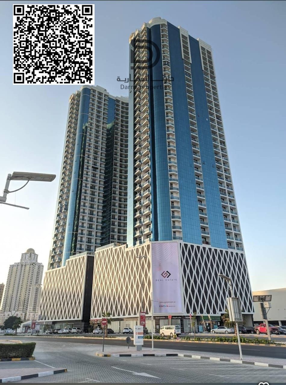 ROOM and living room / Free parking / Good location /