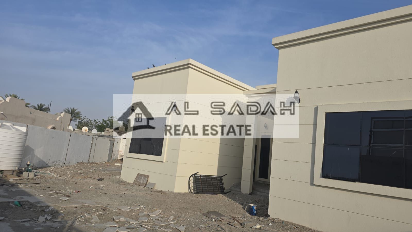 Two adjacent houses for sale in Al-Talaa, each with its own electricity meter. The first house has 5 bedrooms, a living room, a kitchen, and a majlis (formal sitting room). The second house is brand new and has never been occupied. It also has 5 bedrooms,