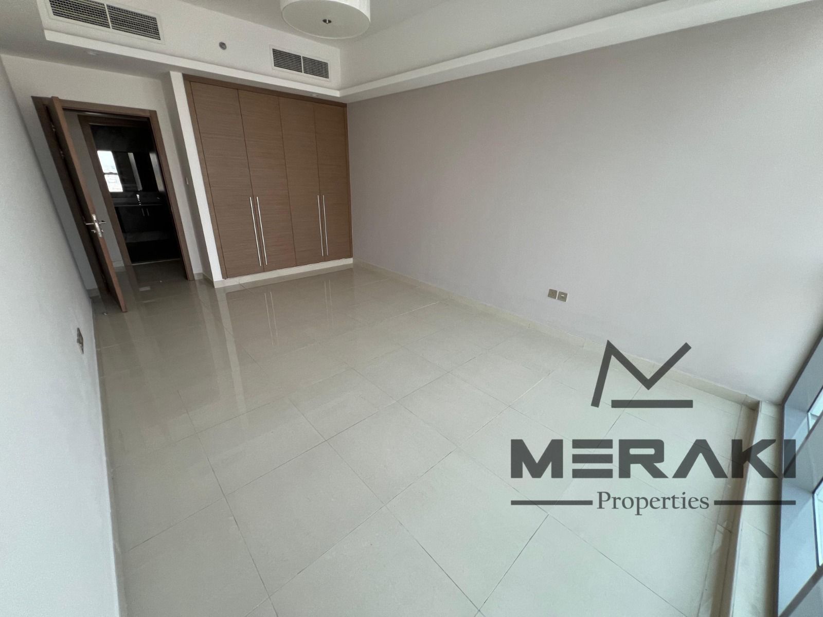 open view | ready to move | freehold | spacious tower