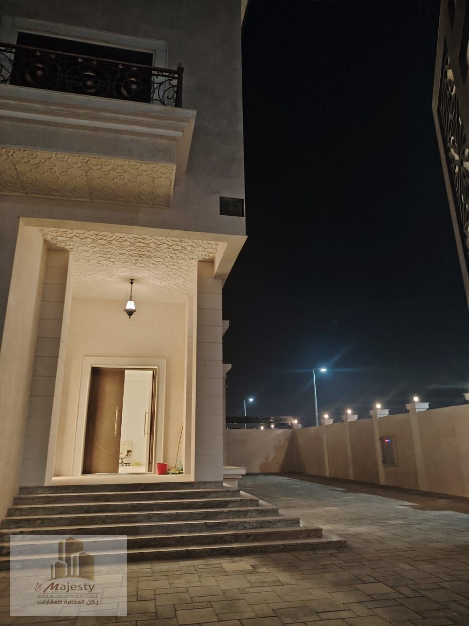 For Sale: Luxurious Corner Villa in Al Hooshi, Sharjah