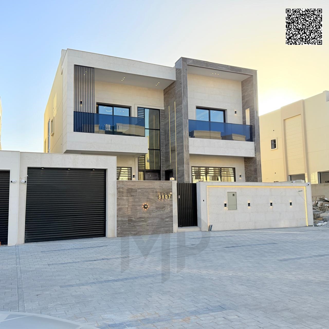 Luxury villa at an attractive price in Al Zahia - Ajman, super deluxe VIP finishing and easy bank financing, just two minutes away from Sheikh Mohamme