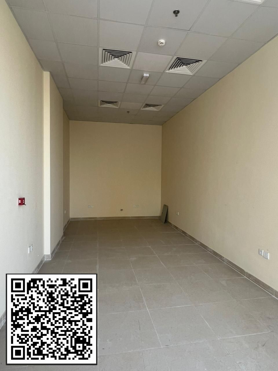 Large shop for rent in Al Jurf 3, Ajman. Prime location suitable for commercial projects.