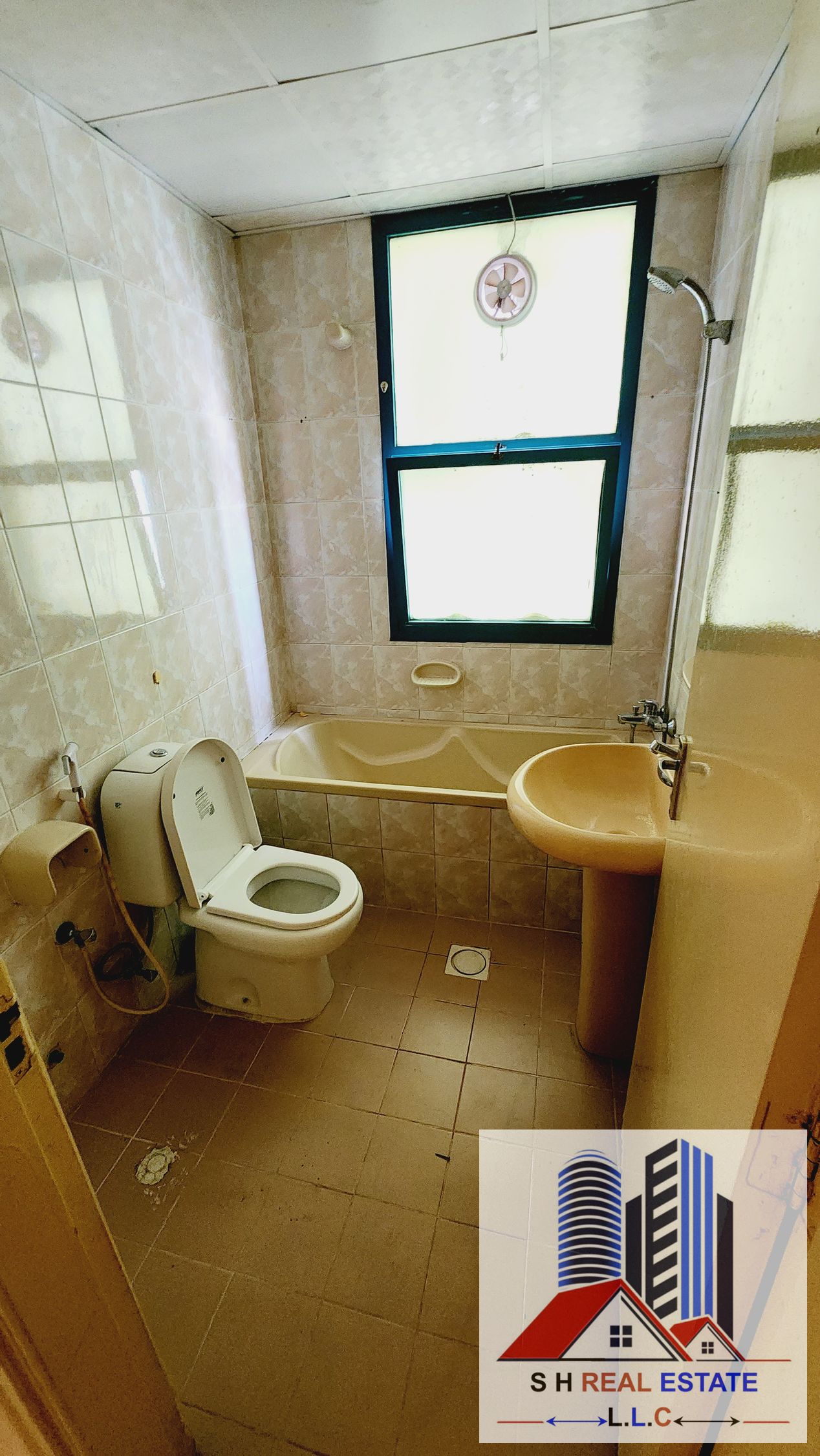 Hot Offer Specious 1Bhk Apartment Close Hall And Balcony Full Open View Only 28K