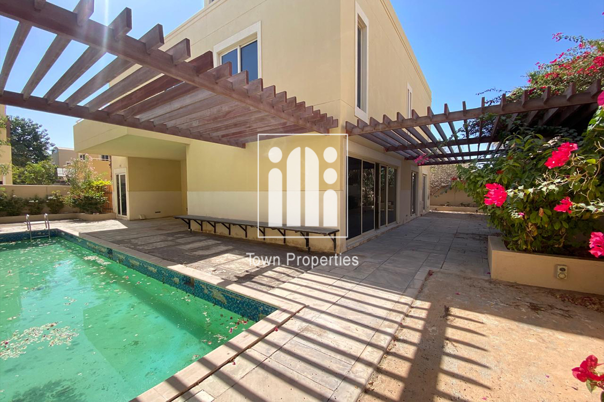 Modern Elegant Design | 4MBR + Maid TH | Private Pool |