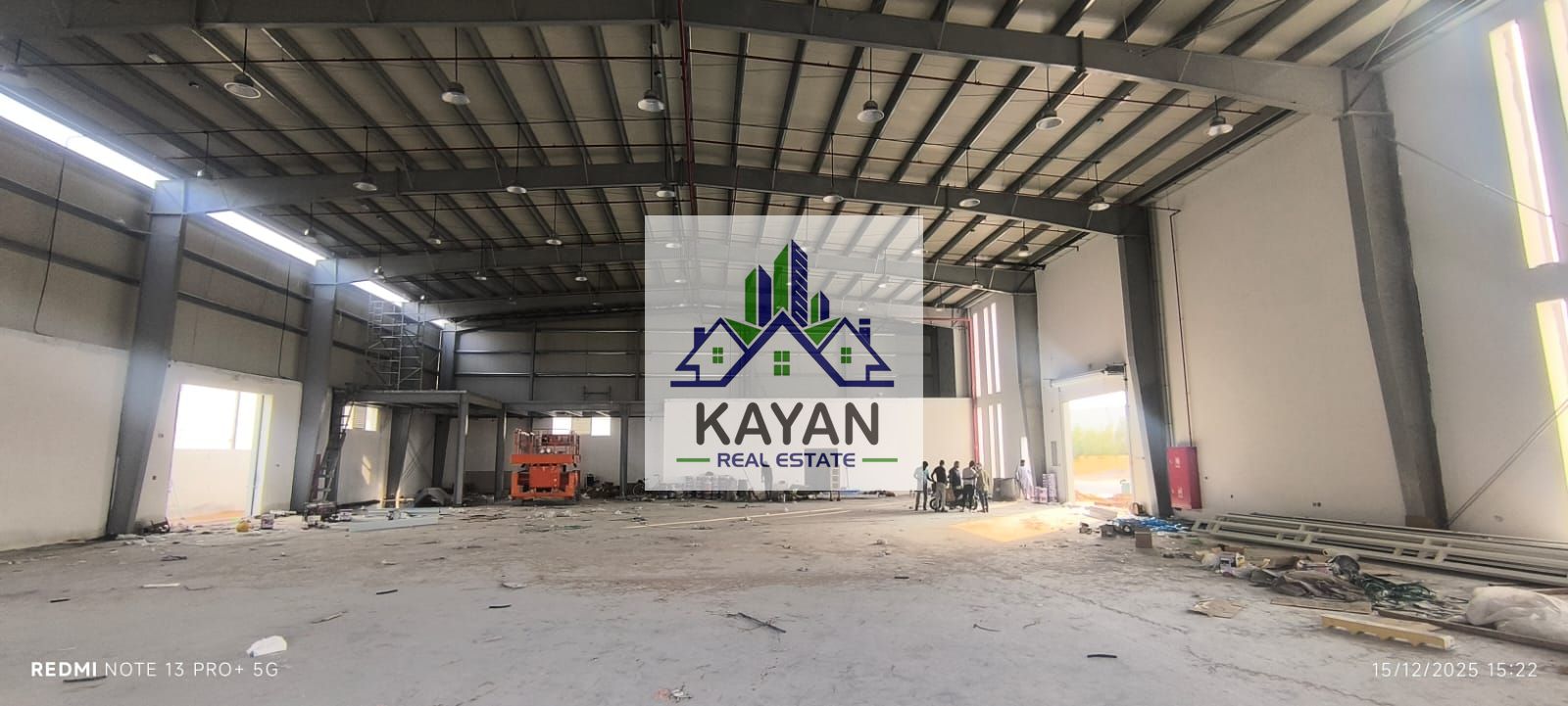 Warehouse for rent 15,400 sq. ft- Power 140 kW - 2 office and a 2 private bathroom