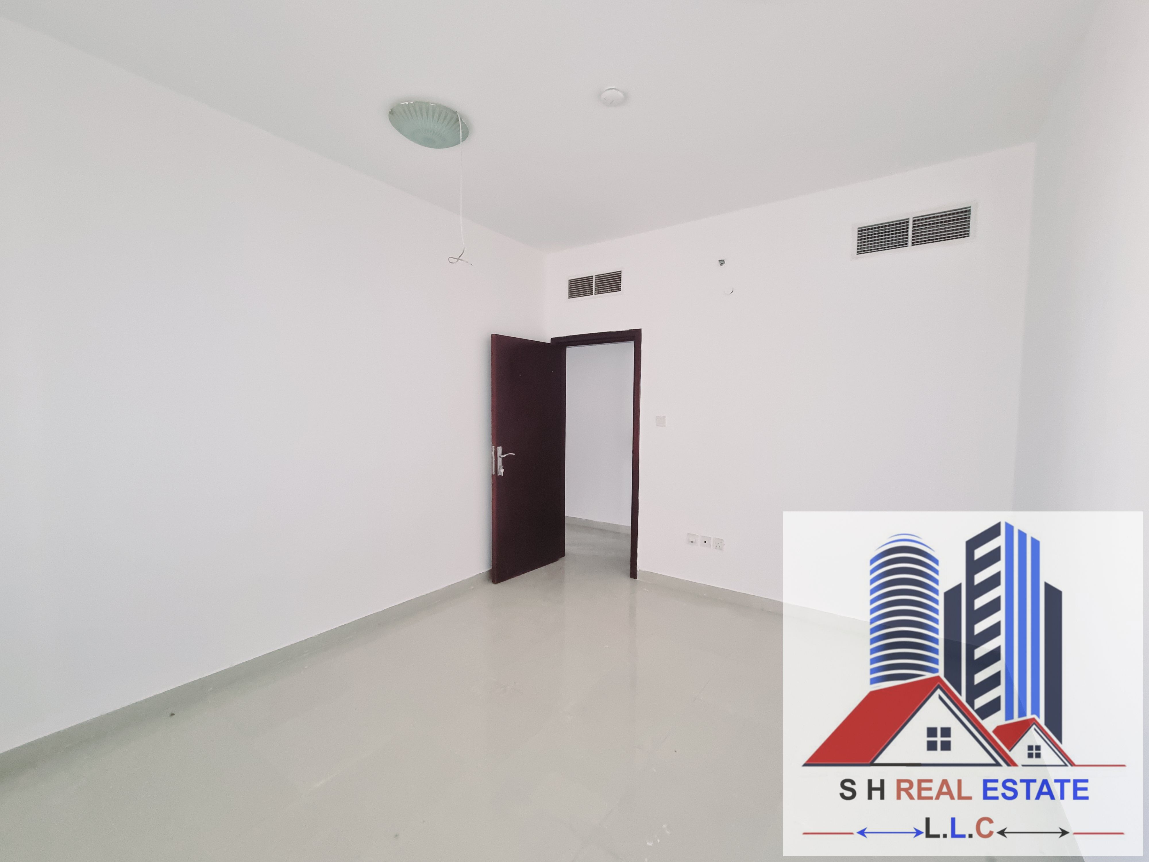 Brand New Building Luxurious 1BHK Apartment Close Hall Full Open View Rent 30K